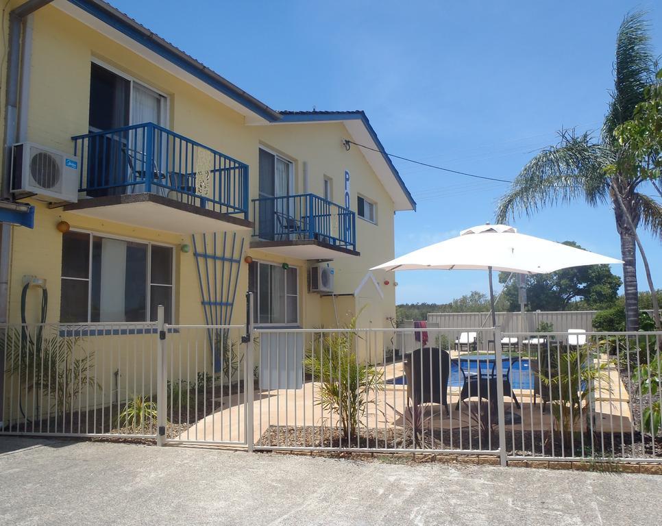 Harrington Village Motel Manning Point Экстерьер фото